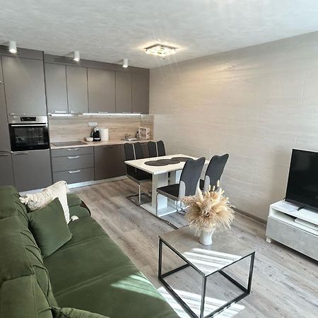 Villa Moste With Pool & Ev Station 류블랴나 외부 사진